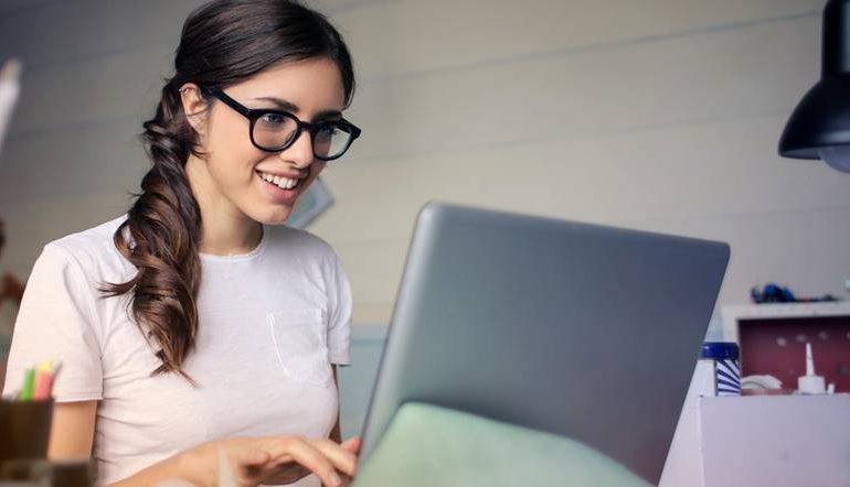 woman using her laptop