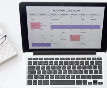 calendar in laptop screen