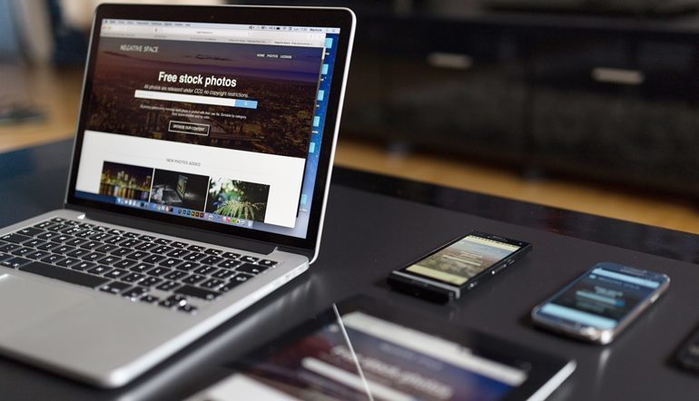 black and silver Macbook Pro