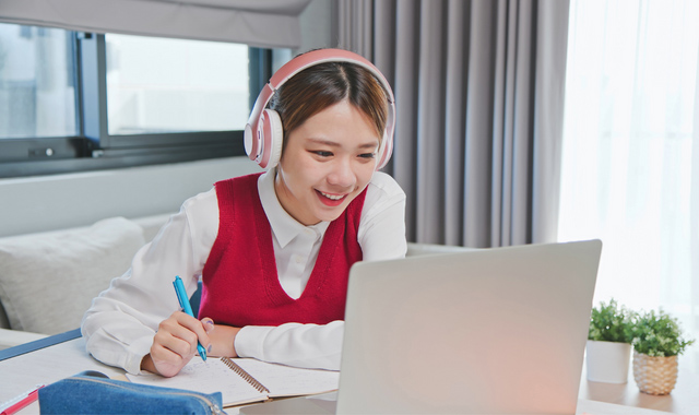 girl attending online class